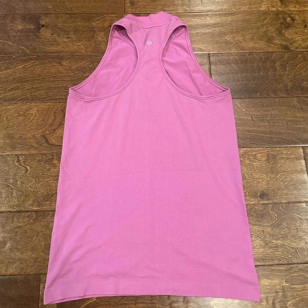 Lululemon Swiftly Speed Sleeveless Henley Hyacinth / Hyacinth Size 8 - Picture 9 of 15